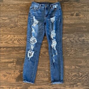 🖤3/$10 Rue21 Blue high rise Skinny Jeans with Distressing